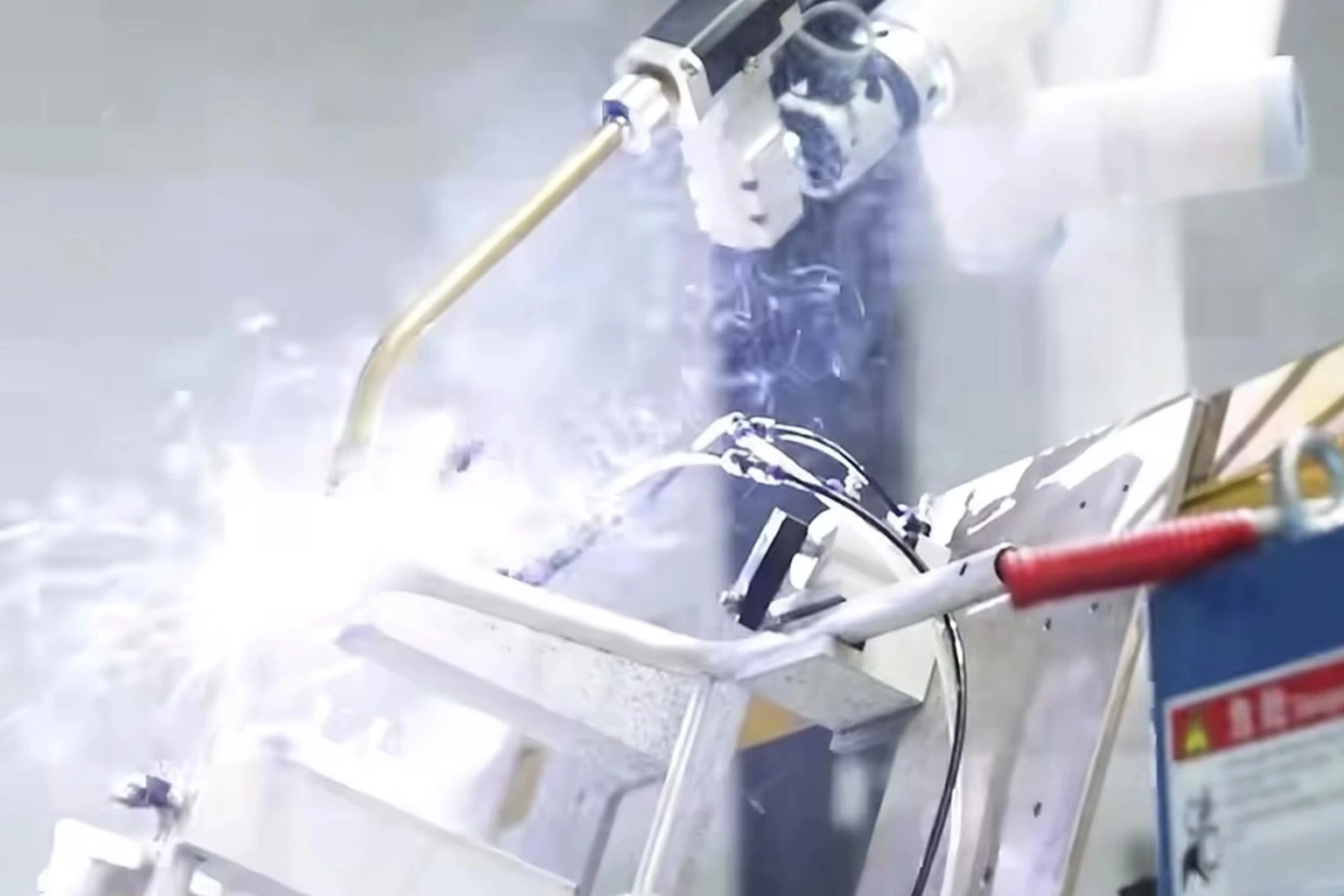 Roooll welding assist application guide: collaborative robotic arm running a taught weld path with welder quality control